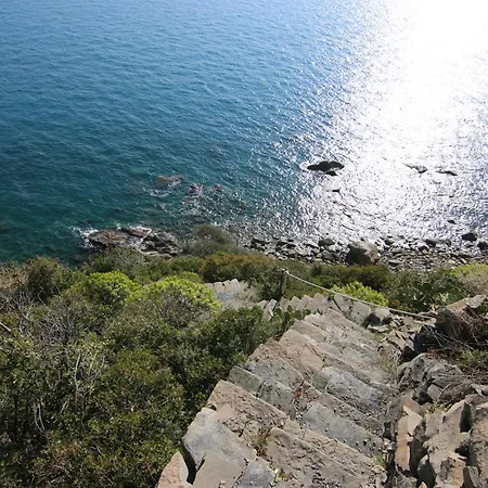 La Casetta Di Giuly A Picco Sul Mare Feriehus