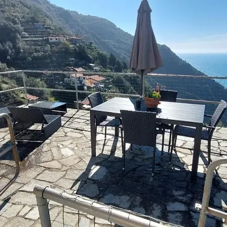 La Casetta Di Giuly A Picco Sul Mare Feriehus *