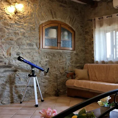 Holiday home La Casetta Di Giuly A Picco Sul Mare